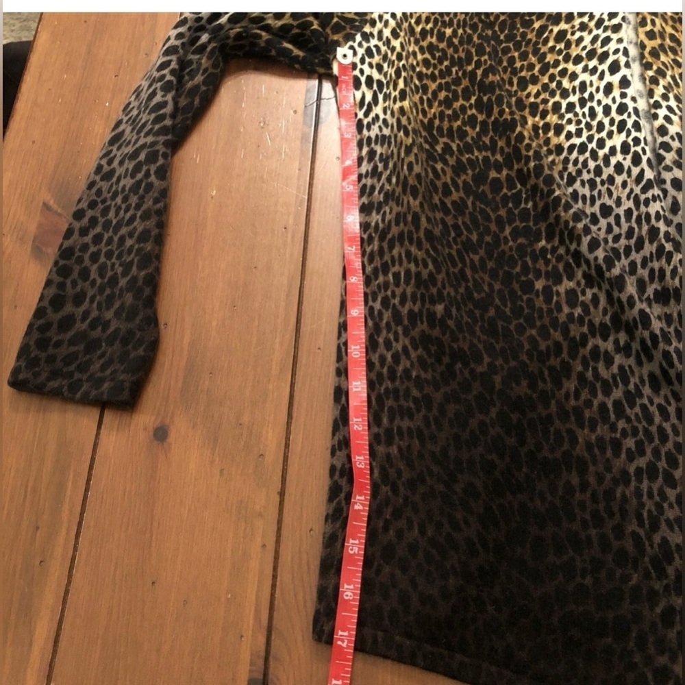 EUC Neiman Marcus Leopard Open Double Faced Cashmere Sweater - Picture 13 of 15